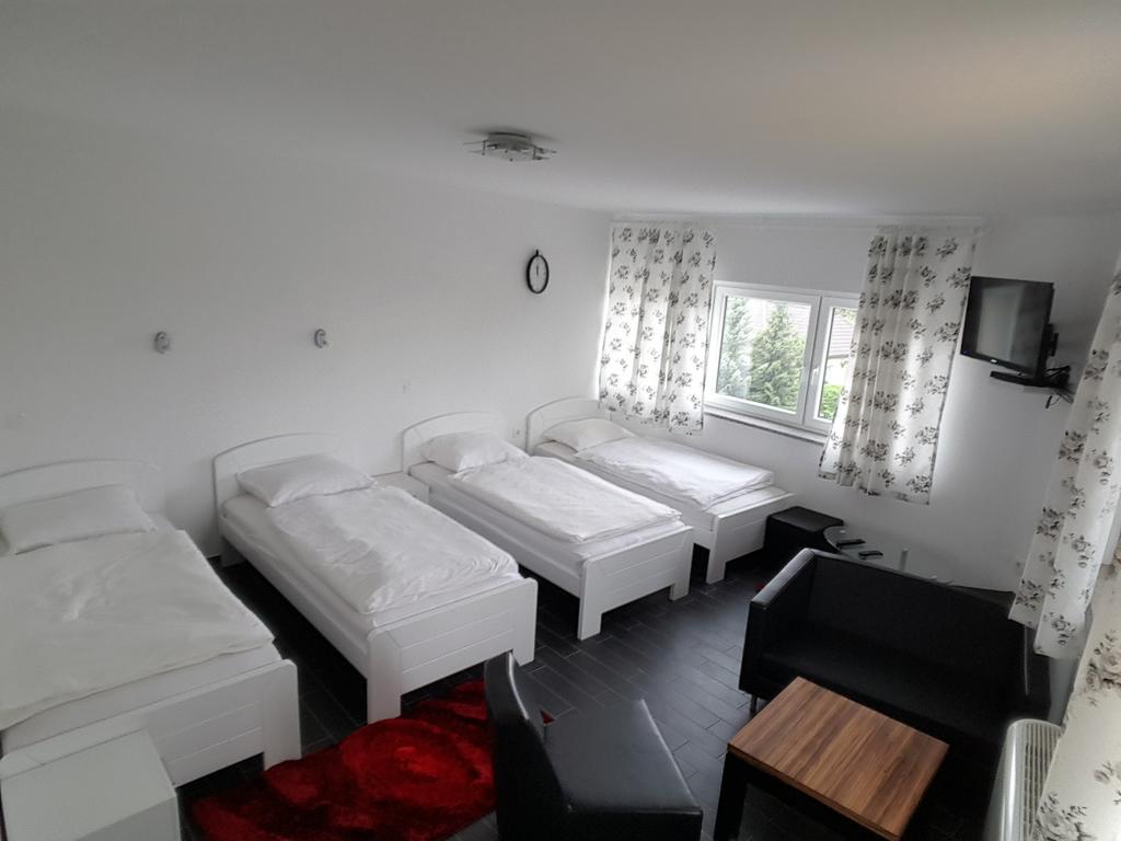 Gril Ranca Pod Pohorjem Hotel Maribor Bilik gambar