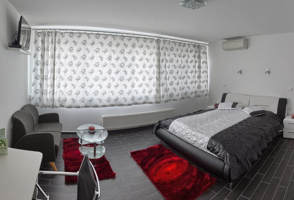 Gril Ranca Pod Pohorjem Hotel Maribor Bilik gambar