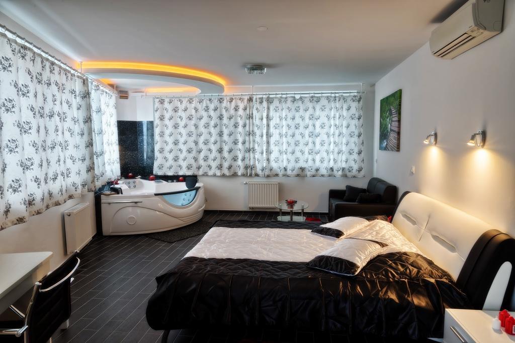 Gril Ranca Pod Pohorjem Hotel Maribor Bilik gambar